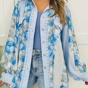 POL Patchwork Blossoms Top In Blue
